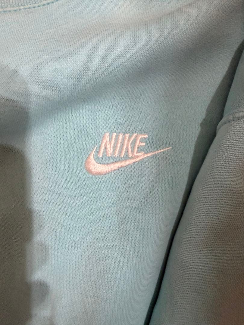 大人気Nike 水色 トレーナー S