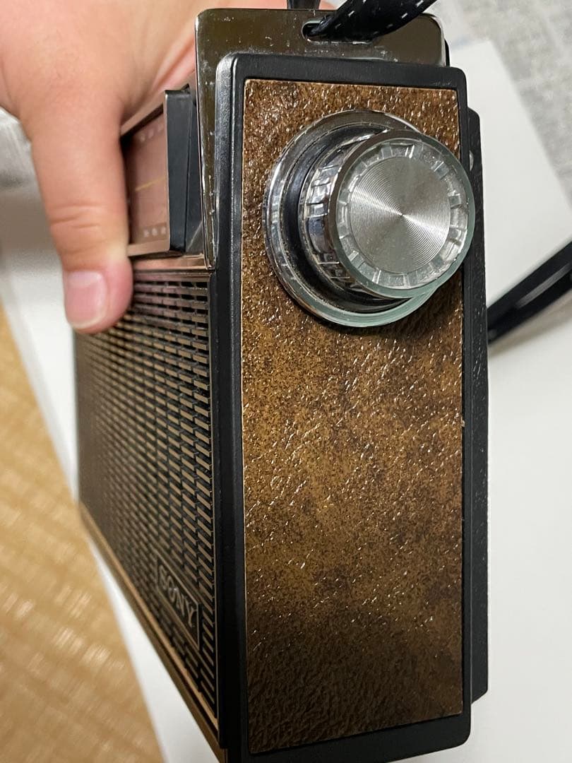 SONY THE 11 ICF-1100 ラジオ カバー　単二電池付き