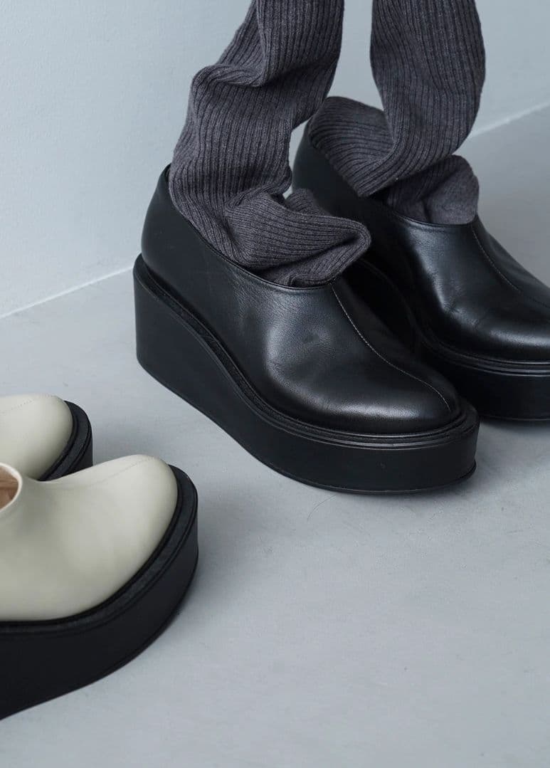 CLANE VOLUME SOLE SHOES 37size 23〜24cm