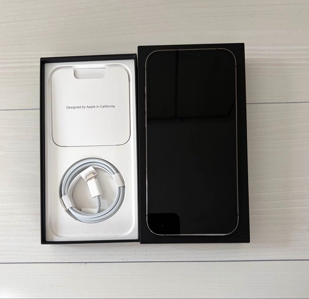 美品　iPhone12 promax グラファイト 256GB本体
