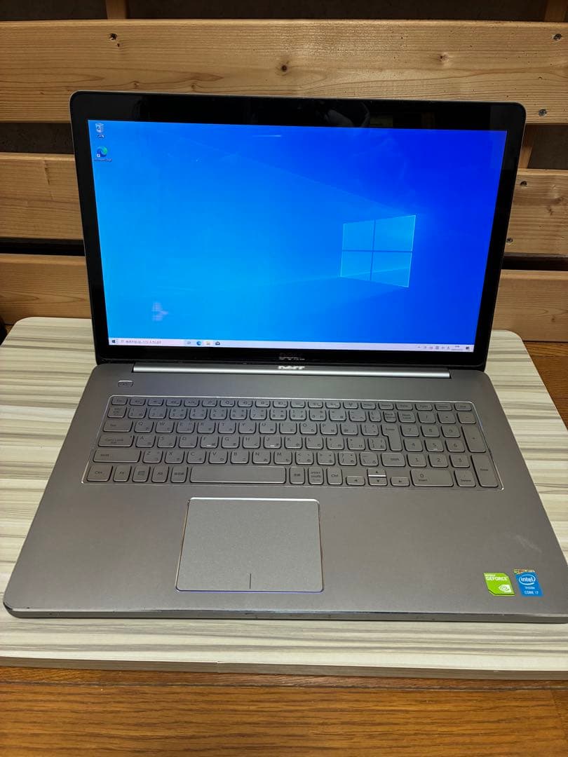 の*り様 DELL Inspiron 17 ゲーミングノートパソコン