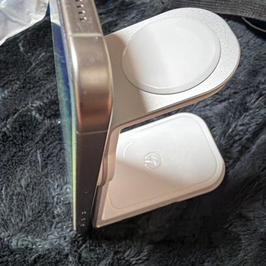 iPhone15ProMax ナチュラルチタニウム256GB 98%