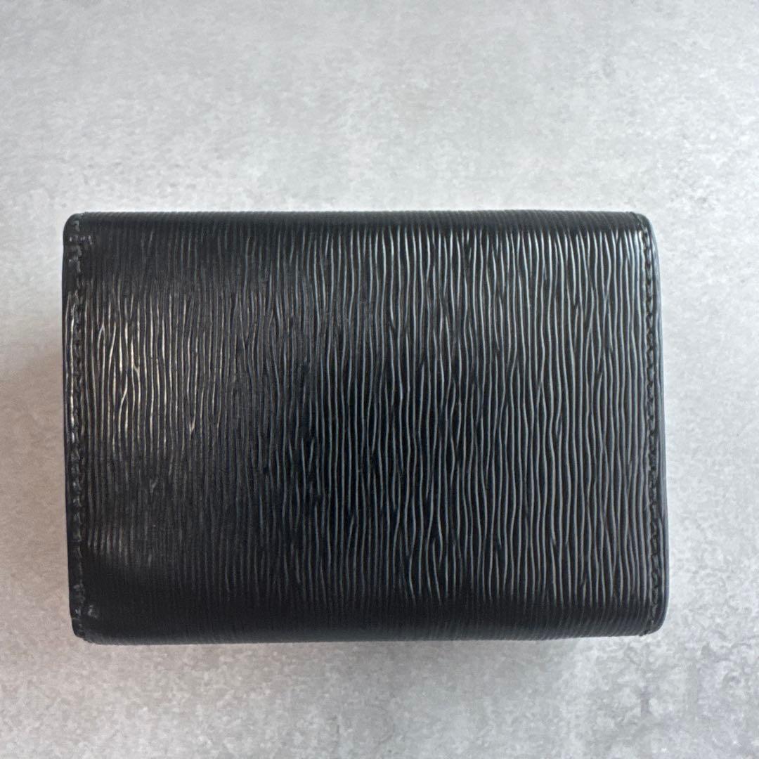 PRADA サフィアーノ　三つ折り財布　ブラック