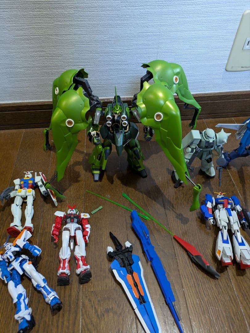 プラモデル ガンダム　ガンプラ　HG 他　スーパーロボット　ジャンク　武器