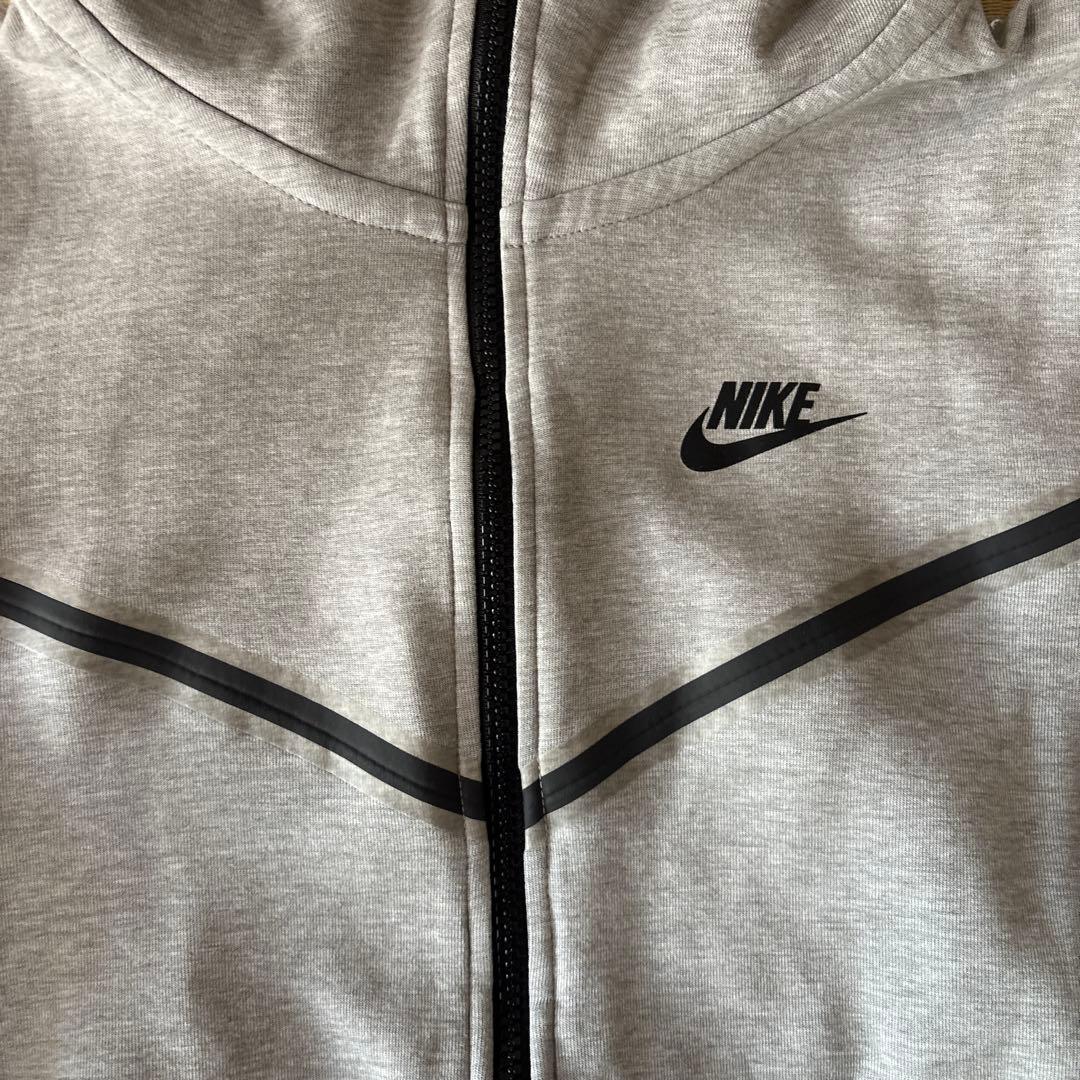 Nike テックフリースセットアップ