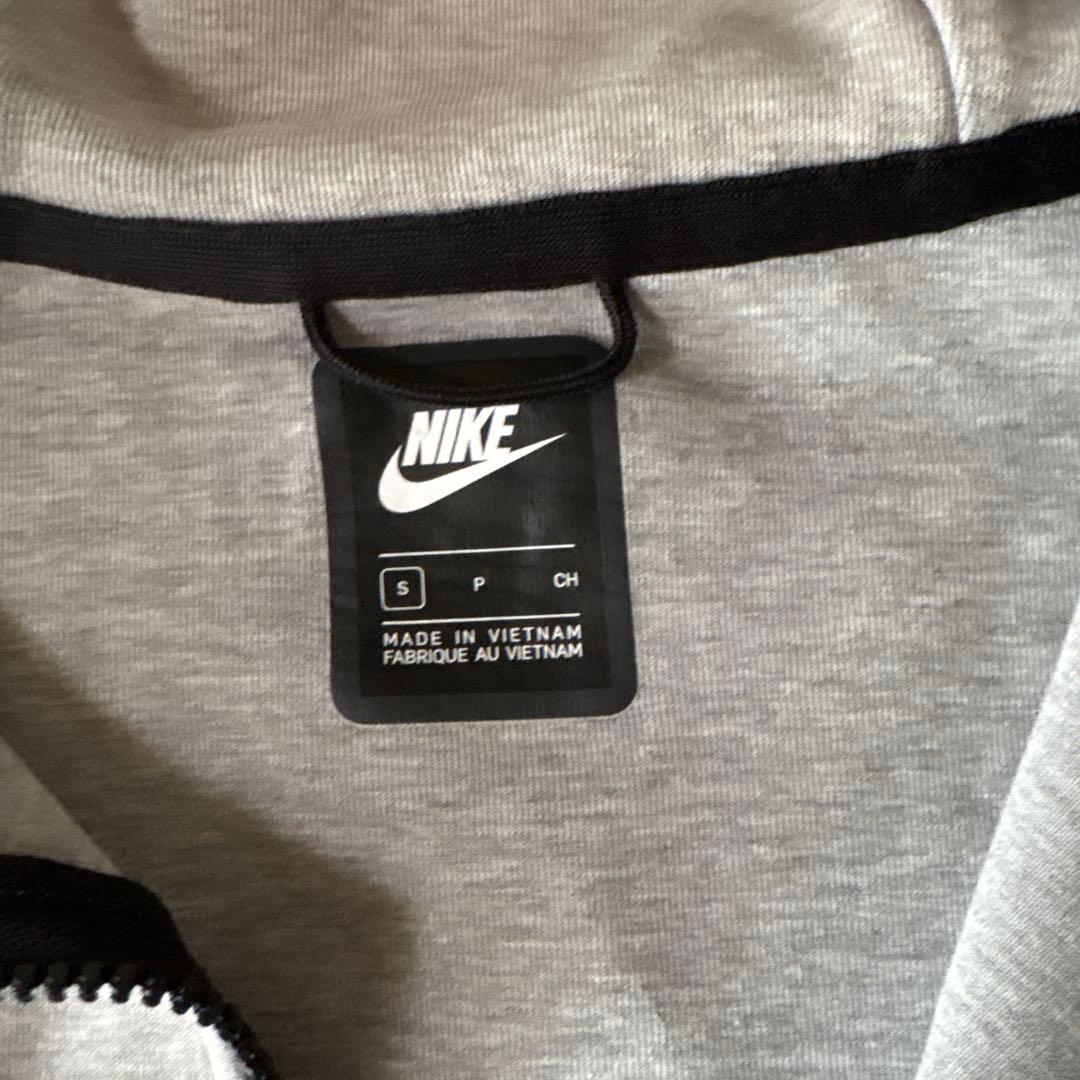 Nike テックフリースセットアップ
