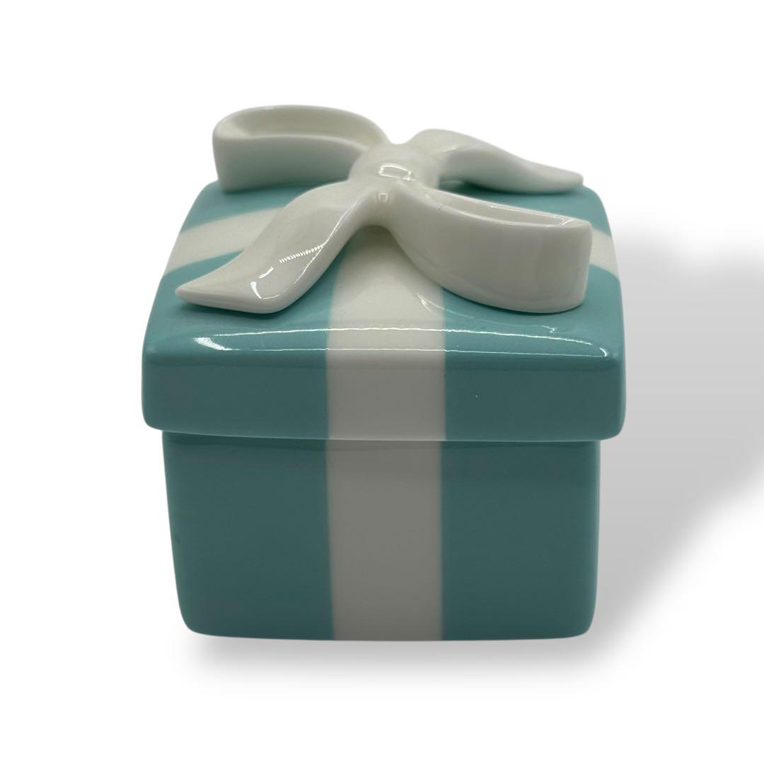 新品未使用　ティファニー　ミニブルーボウボックス　小物入れ　リボン　陶器