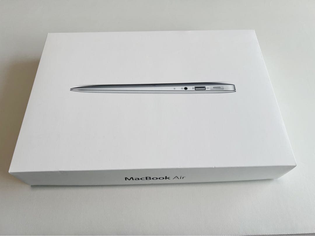 MacBook本体 MacBookAir 11-inch Mid 2012