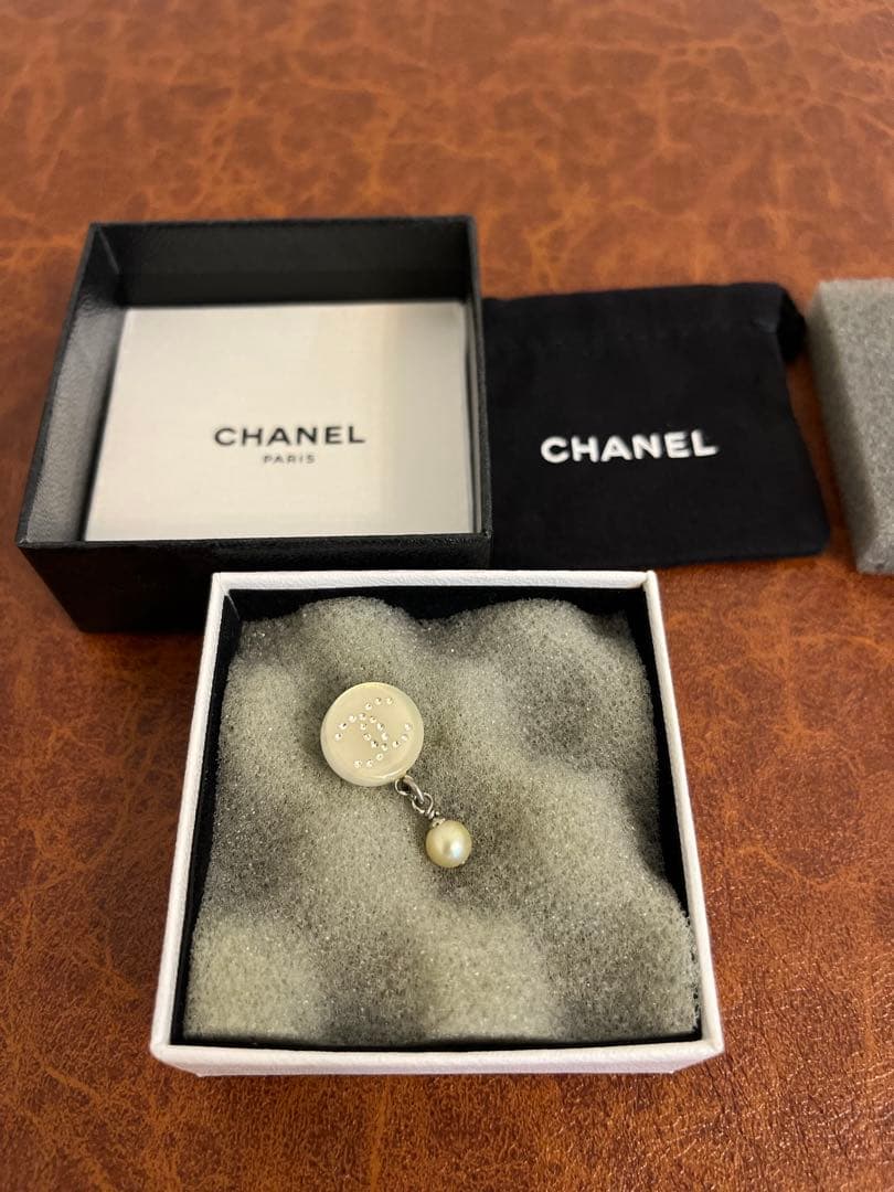 Dayday okさま専用　CHANEL ダブルCロゴ ピアス(片耳用)