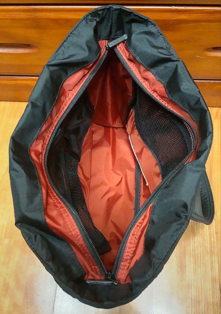 マンハッタン パッセージ スタイリッシュトート & パスケース