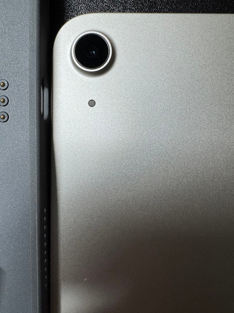 iPad Air第５世代(64GB)+ Logicool ComboTouch