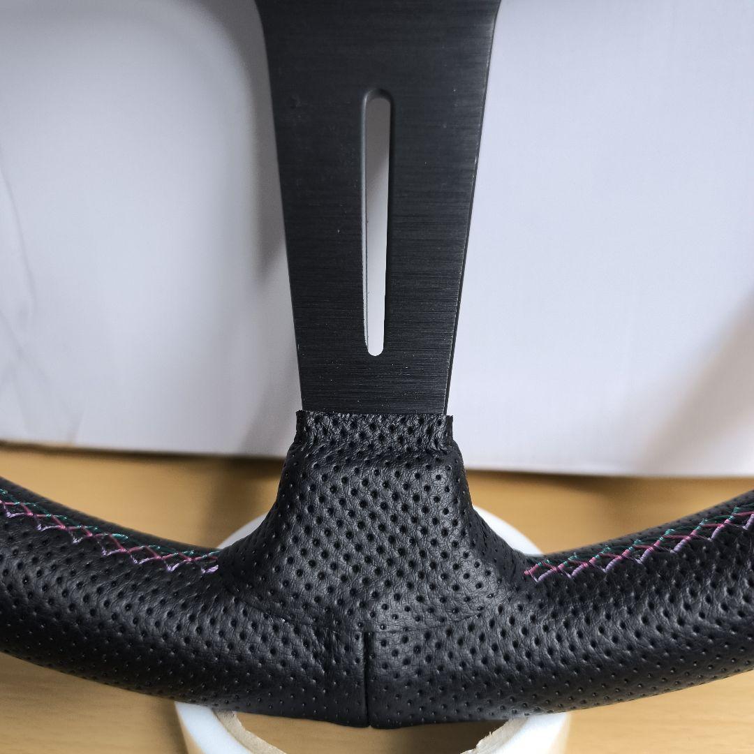 HKSタイプ　ステアリングホイール 350mmディープコーン85mm