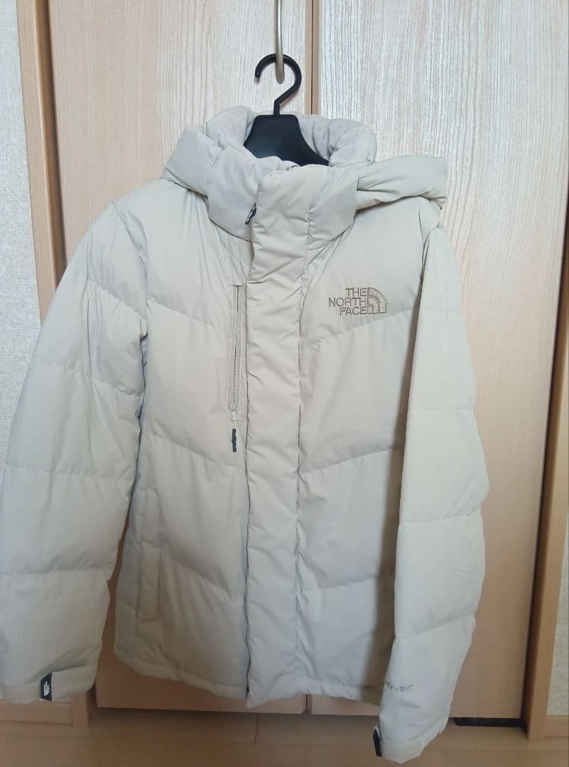 ノースフェイス CHALLENGE AIR DOWN XS ベージュ