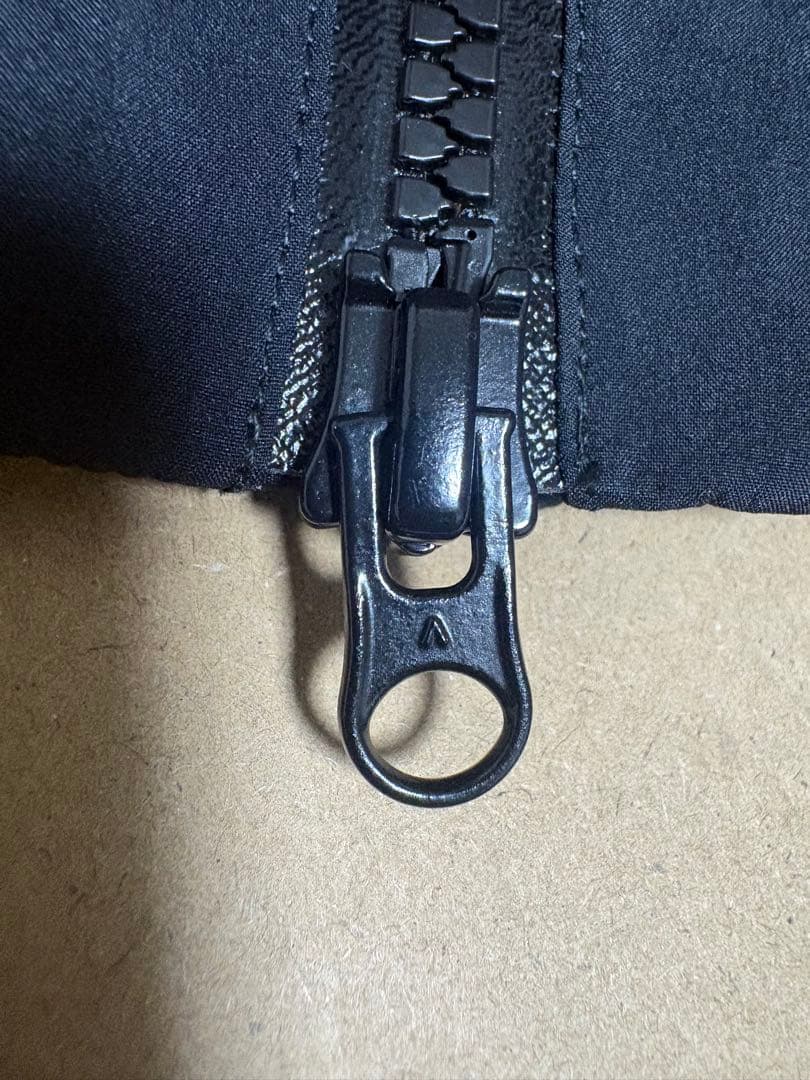 アークテリクス　ベータインサレーテッドジャケット