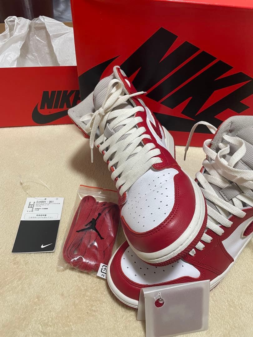 Nike Air Jordan 1 レッド/ホワイト