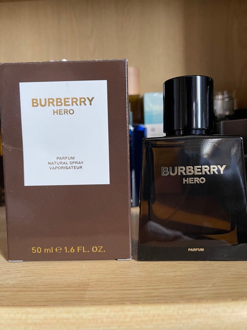 BURBERRY ヒーロー パルファン 50ml