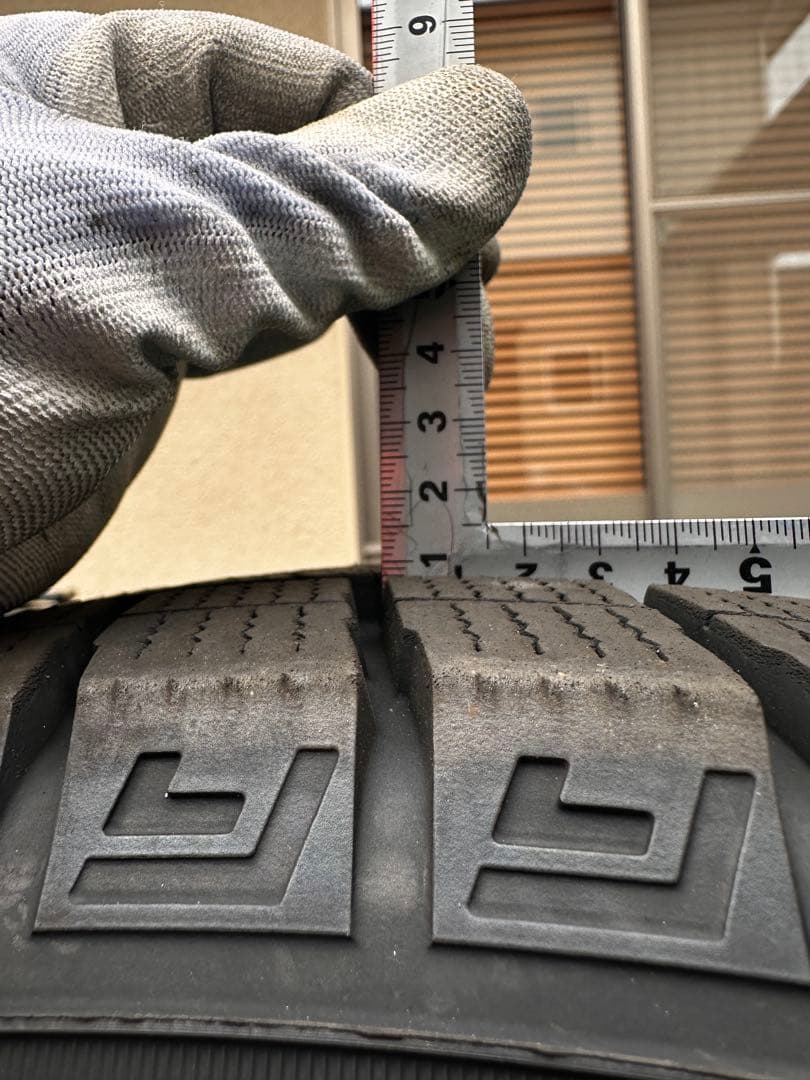 ルノーキャプチャー　17インチホイールスタッドレスタイヤセット215/60R17