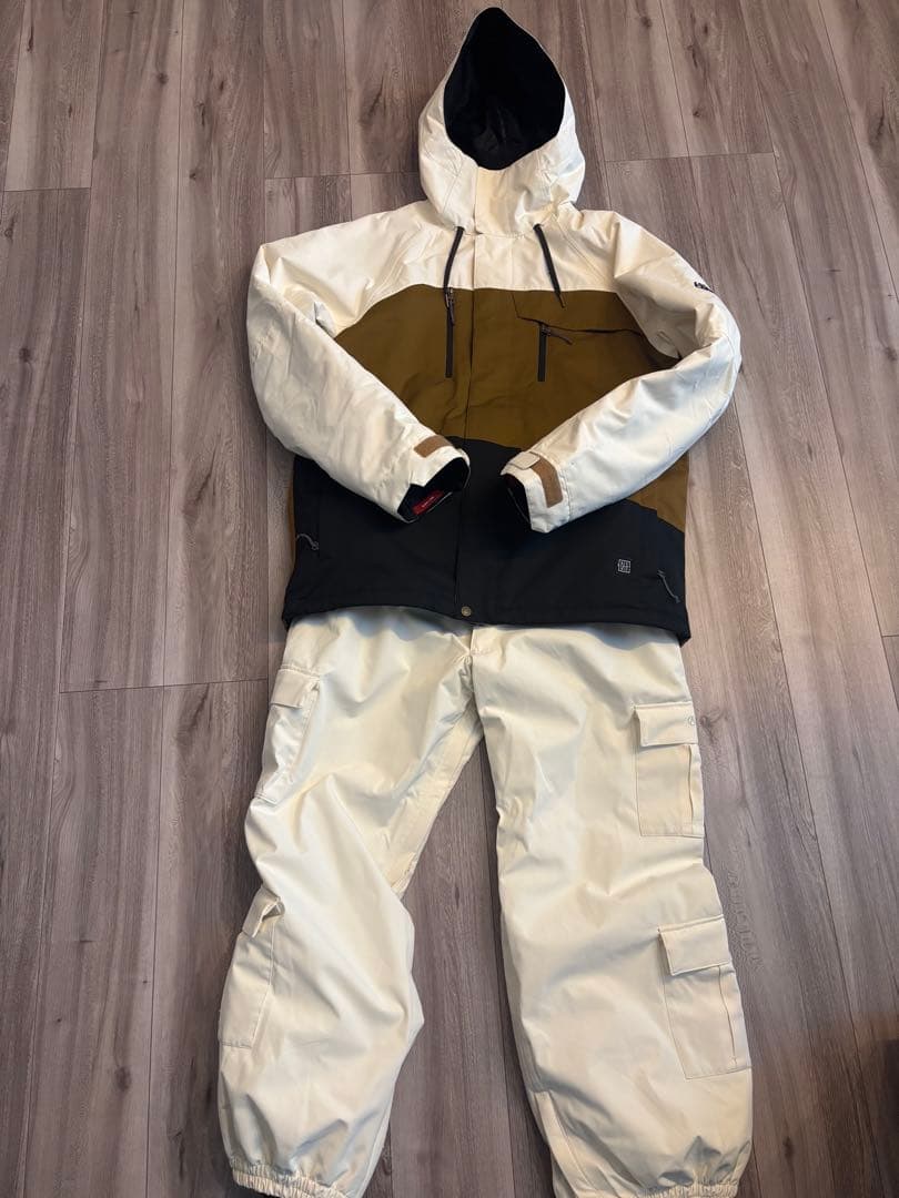 わー様スノーボードウェアセット（ジャケット・パンツ）