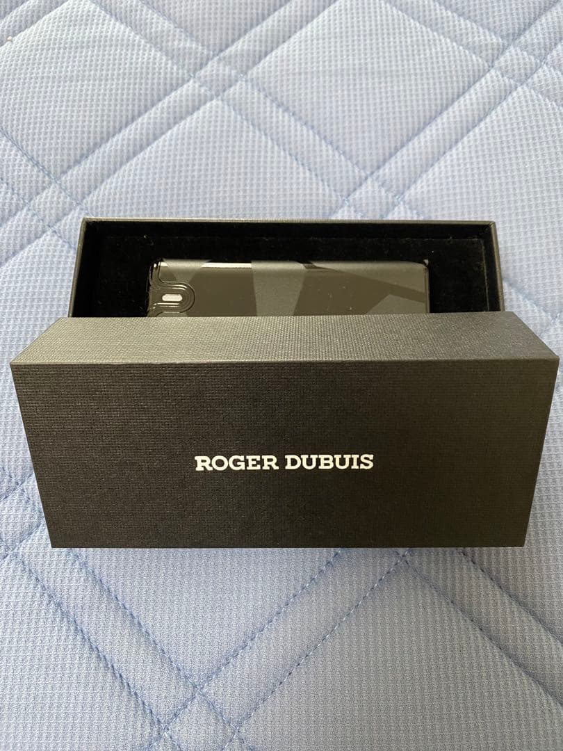 【未使用】ロジェ デュブイ ROGER DUBUIS ワイヤレスイヤホン