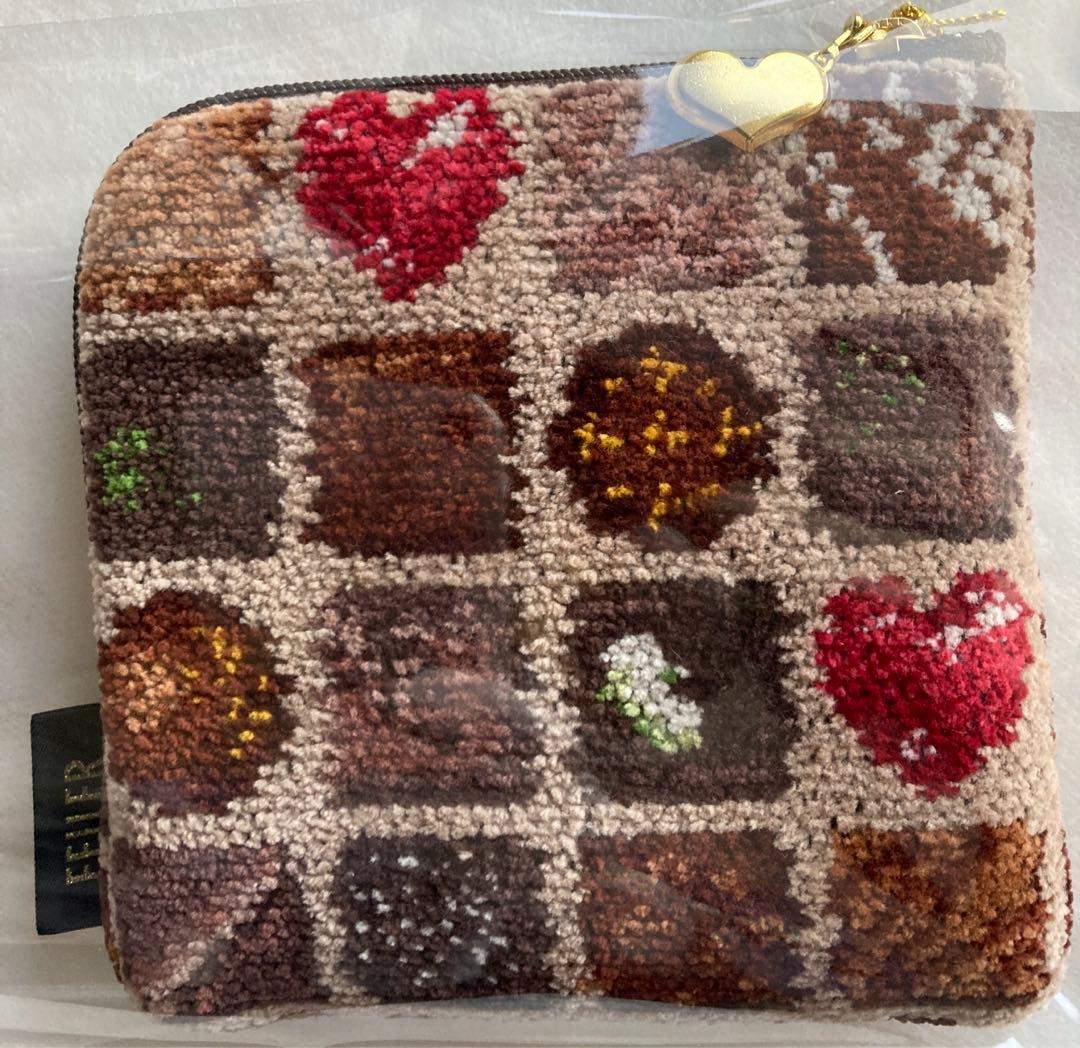 コフレドゥショコラ　スクエアポーチ