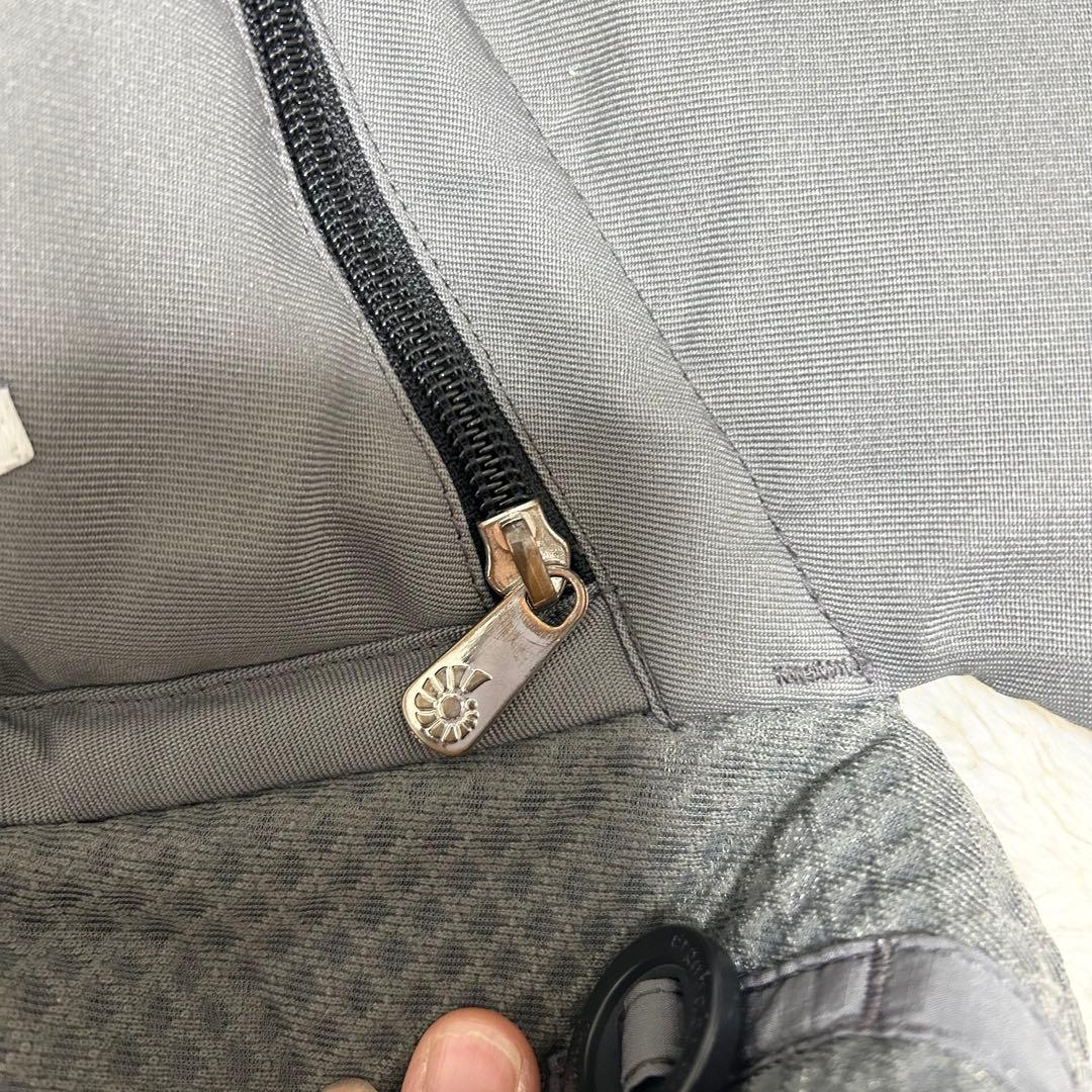 美品】国内正規品 エルゴベビー オムニブリーズ エアメッシュ グラファイトグレー