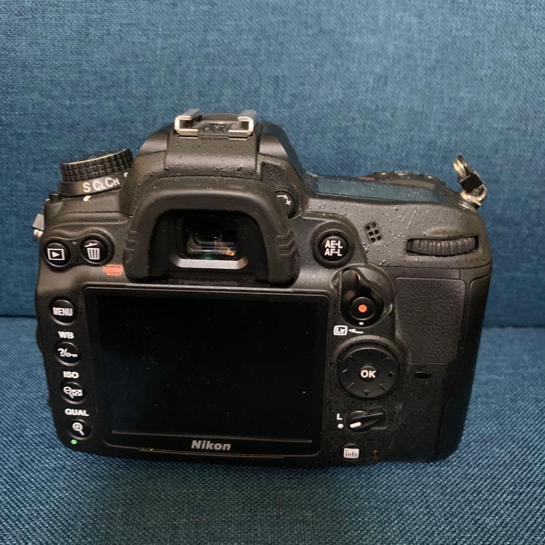Nikon ニコン D7000デジタル一眼レフカメラ 18-55mm