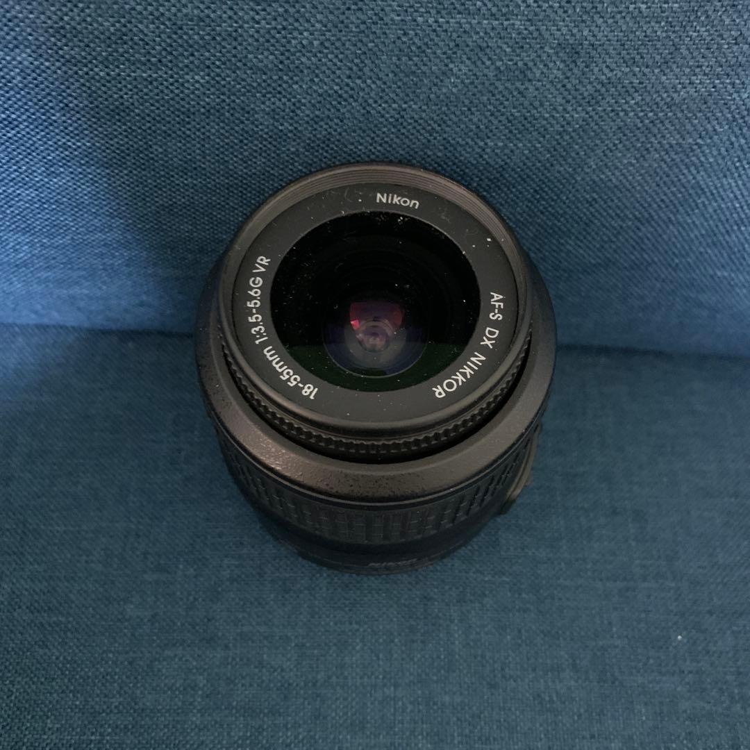 Nikon ニコン D7000デジタル一眼レフカメラ 18-55mm