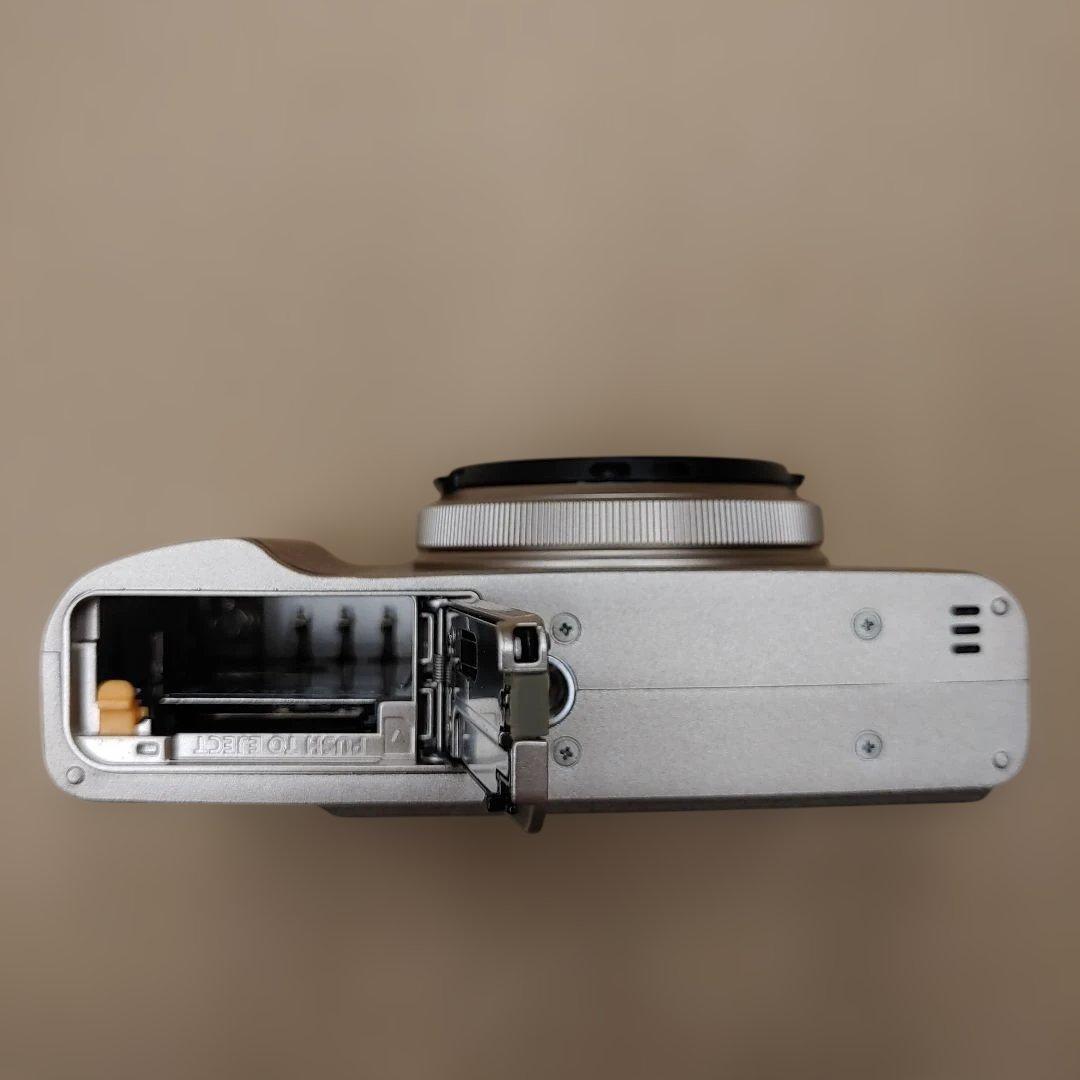 601283富士フイルム デジタルカメラ XF10-G