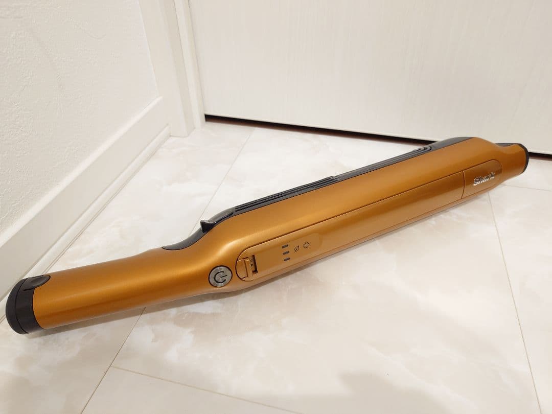 シャーク コードレススティッククリーナー CS651 シャーク上位モデル　美品