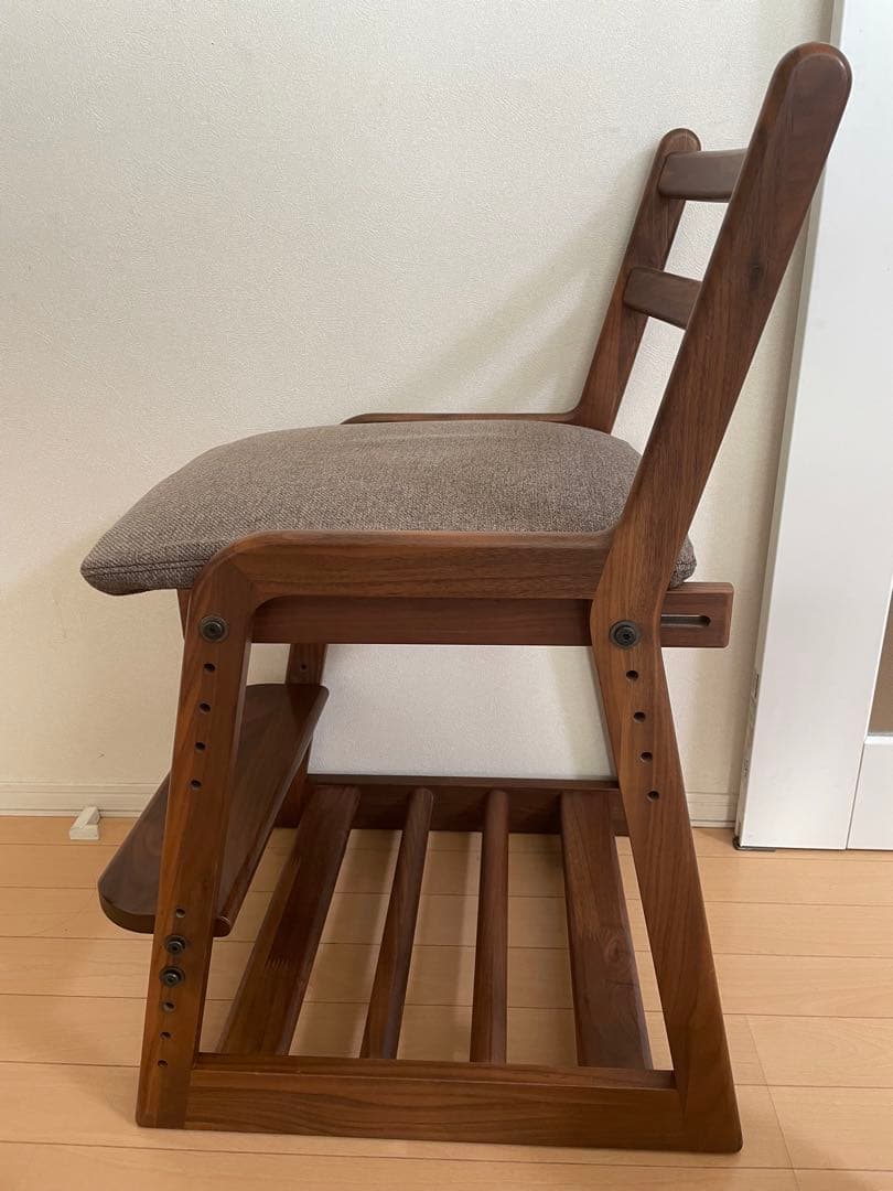 ISSEIKI ウォールナット チェア