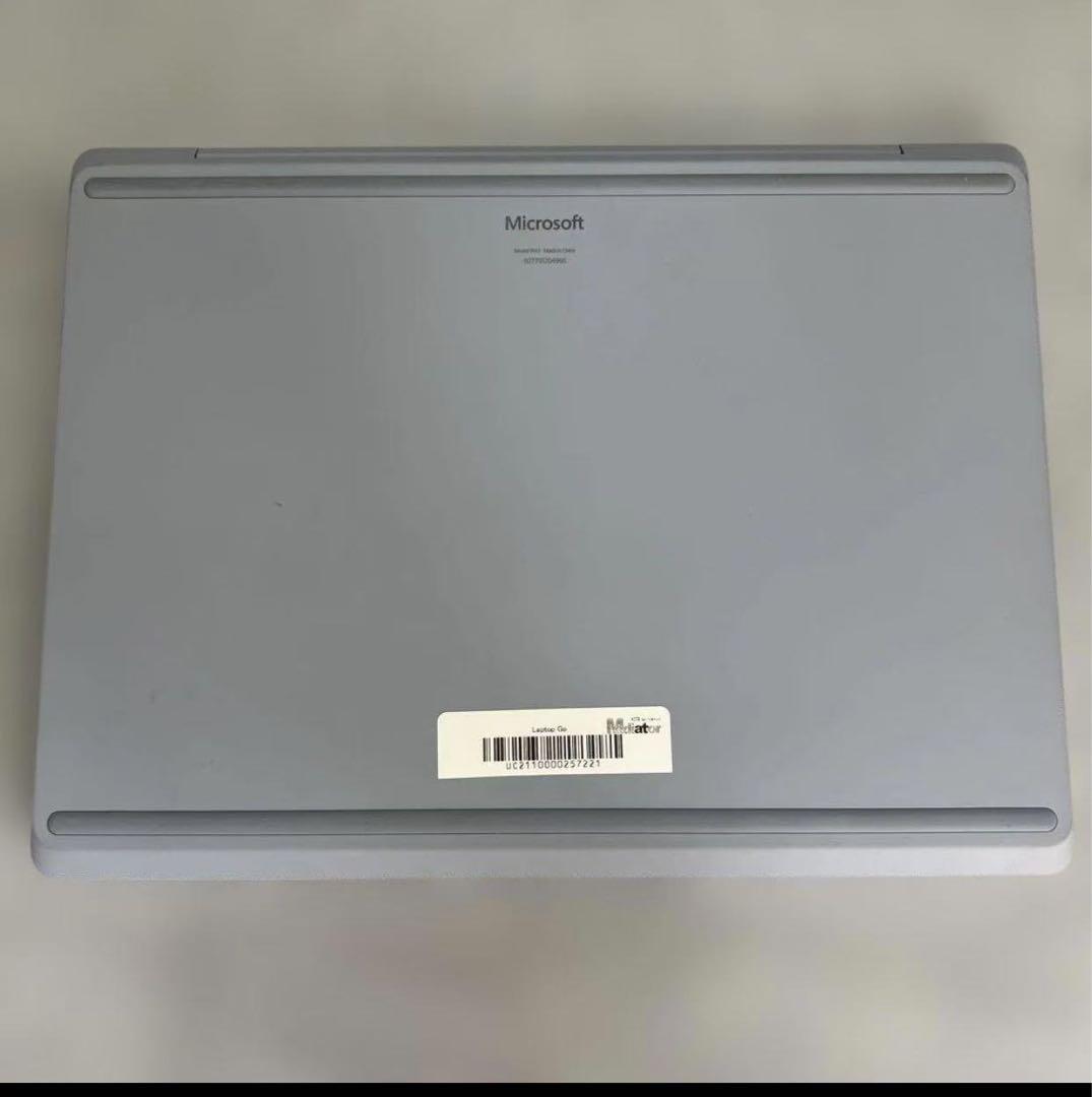美品 マイクロソフト サーフェス Laptop Go 1943 ノートパソコン