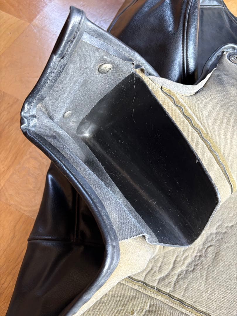 極美品　絶版品　純正品　ホンダシティ　カブリオレ　ホロカバー　色ブラック