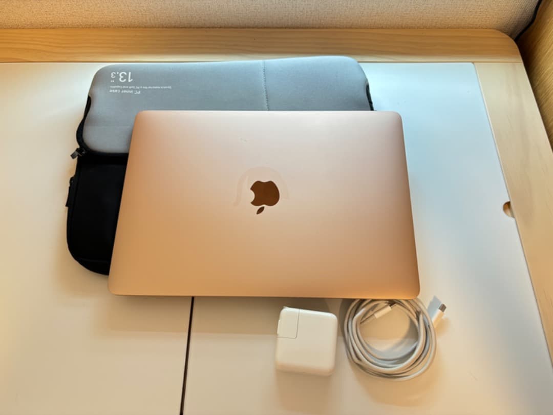 MacBook Air 13インチ ゴルド 8GB 512GB i5 2020年
