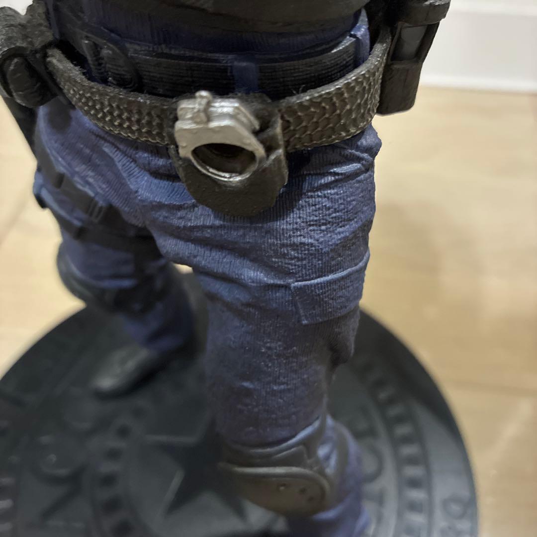 バイオハザードRE2 コレクターズ エディション レオン・S・ケネディ箱無し