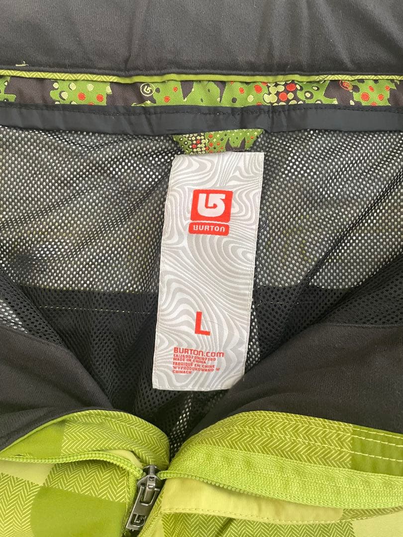 や*ー様 【大幅値下げ】バートンブルーブラッドスノボ・スキーウェア上下セットメン