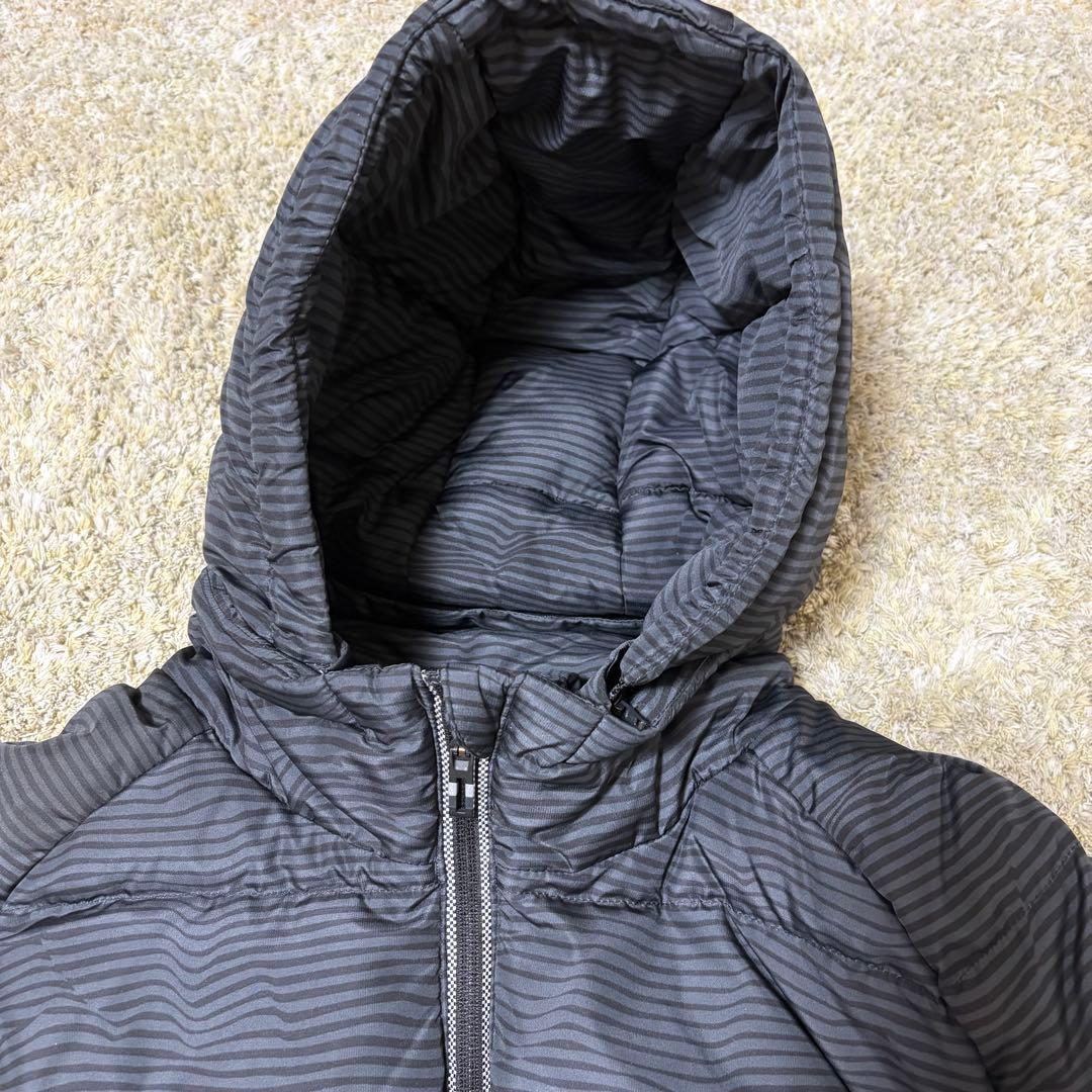 アディダス　adidas ダウンジャケット フード付き 2XO