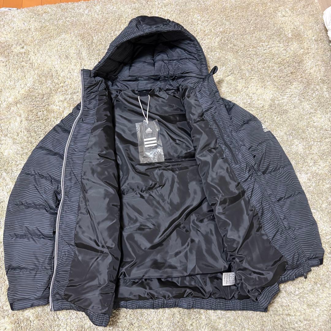 アディダス　adidas ダウンジャケット フード付き 2XO