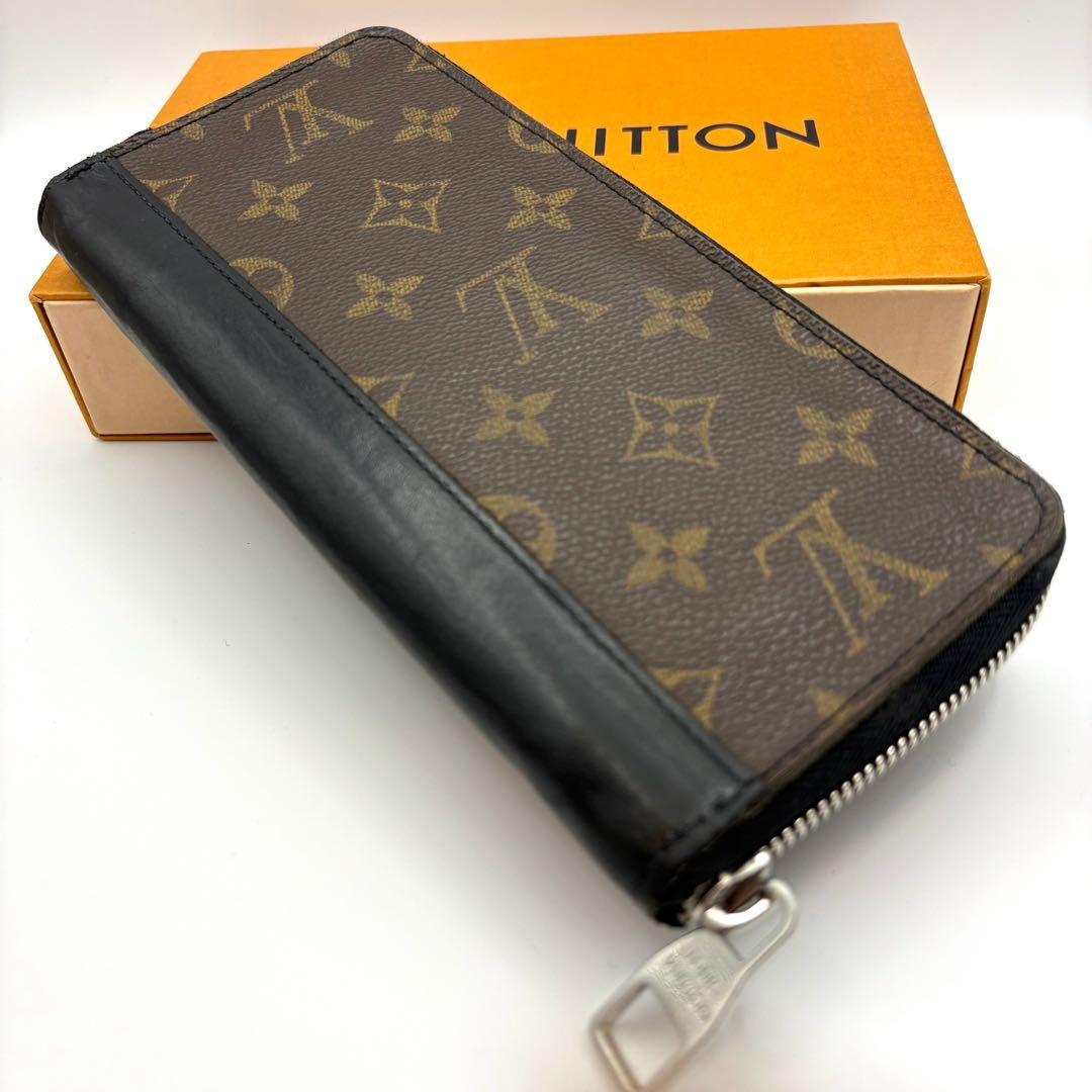 ルイヴィトン モノグラム マカサー ジッピーウォレット ヴェルティカル 長財布