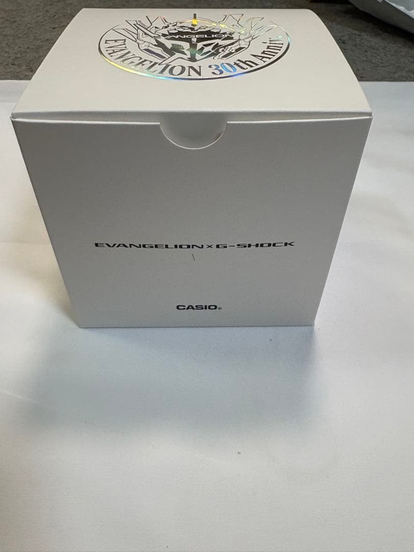新品未使用 G-SHOCKとエヴァンゲリオン、30周年記念コラボレーションモデル