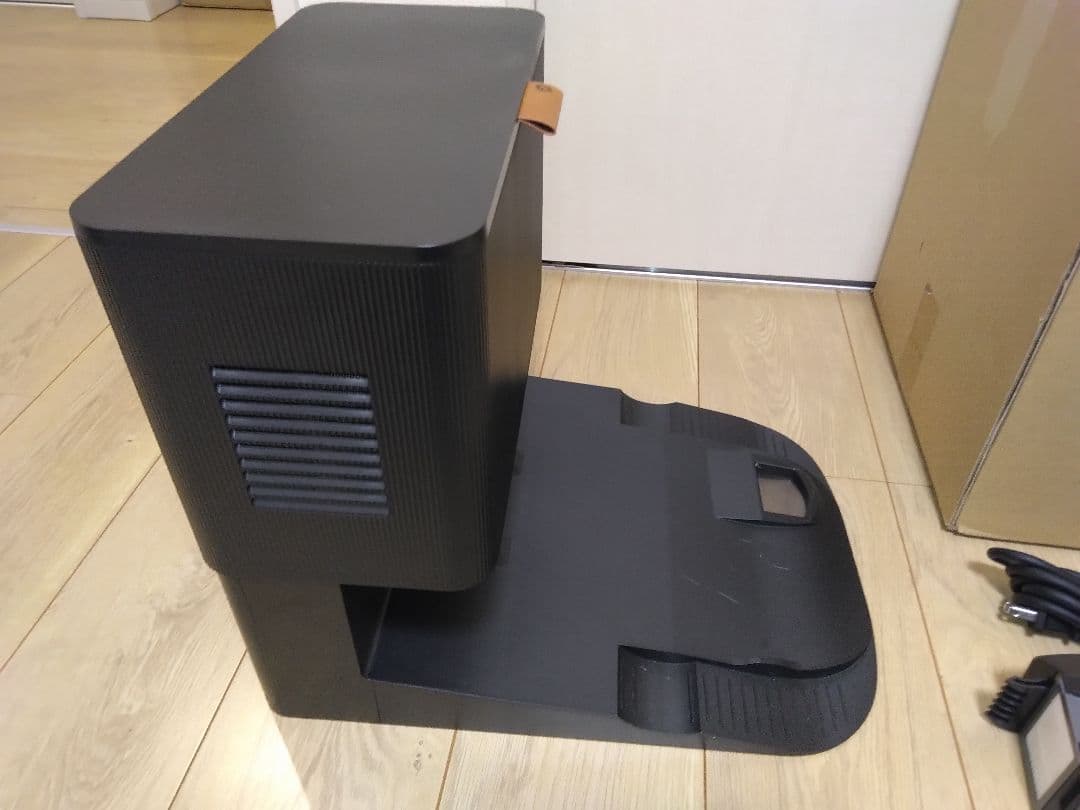 【ルンバjシリーズ用】クリーンベース+専用ダストボックス（2024/10）A