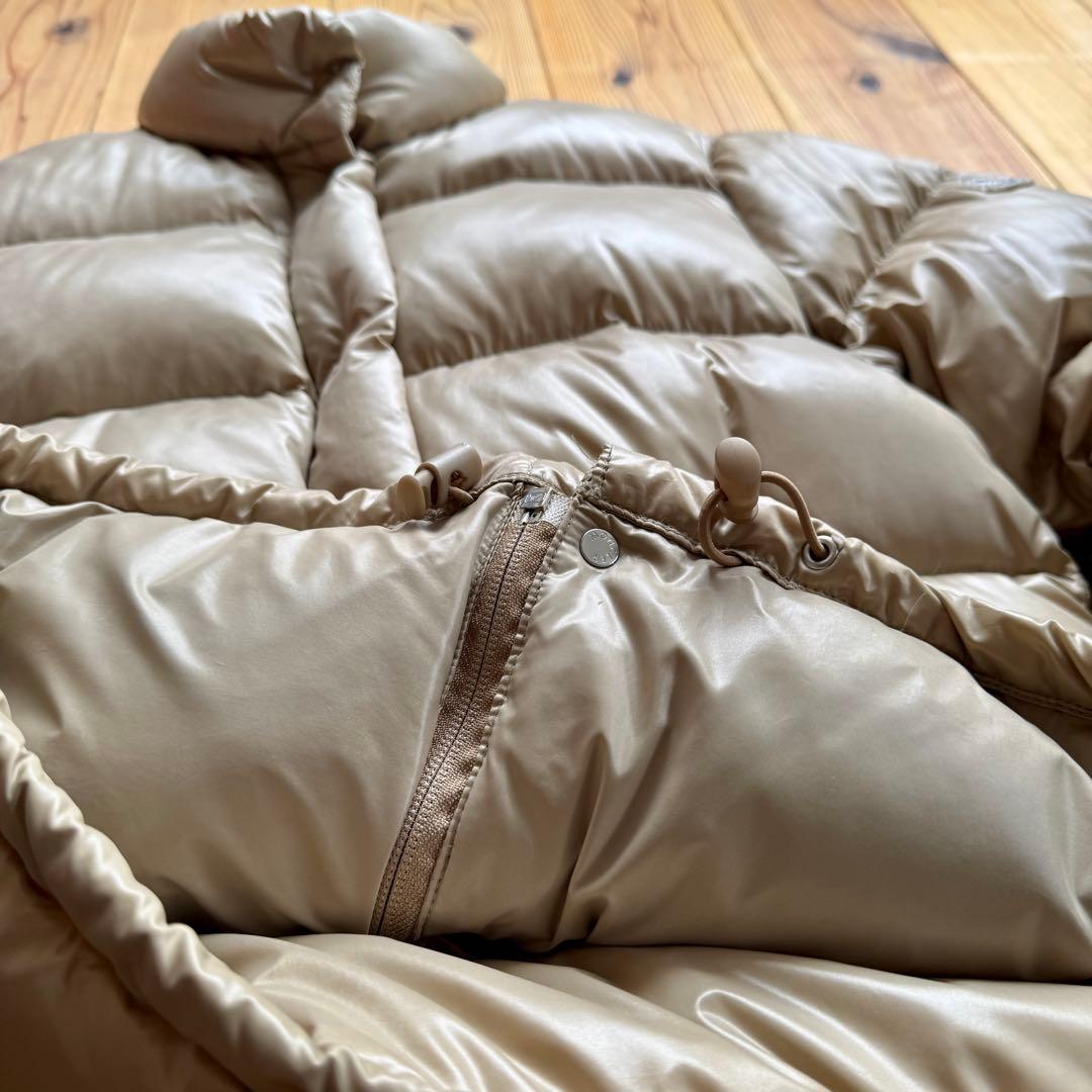 モンクレール MONCLER ダウンジャケット 茶タグ