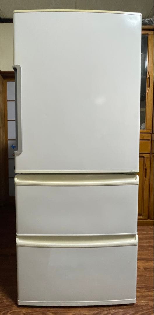 アクア AQUA 冷蔵庫 272L 16年式