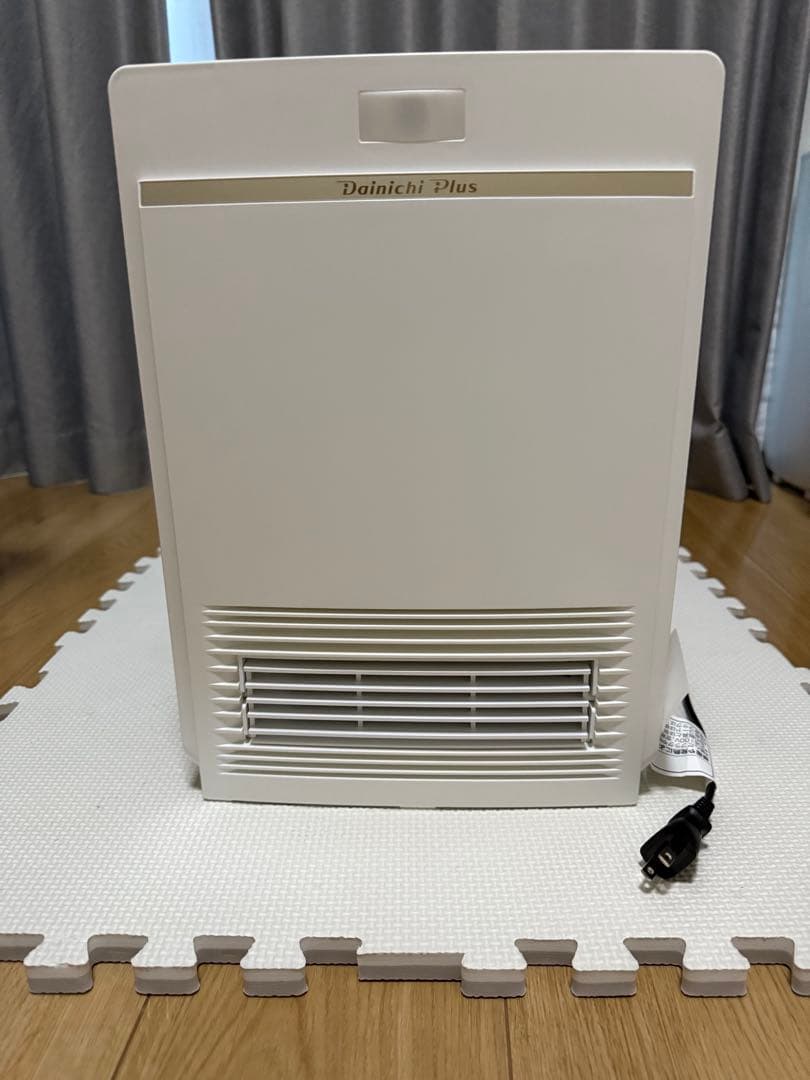 Dainichi Plus セラミックファンヒーター 箱付き EF-1200F