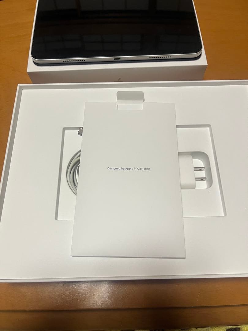 あ*す様 iPad Pro （第5世代）12.9インチ Wi-Fi シルバー　2