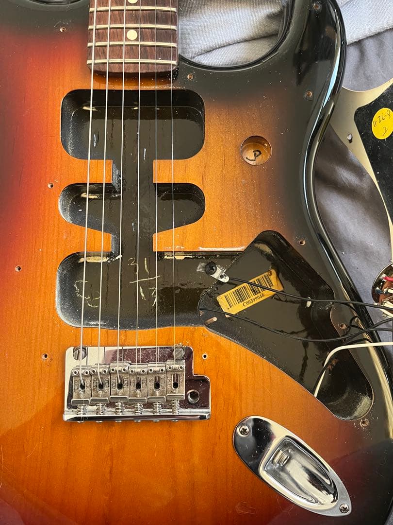 fender American Standard ストラト 純正ハードケース付き