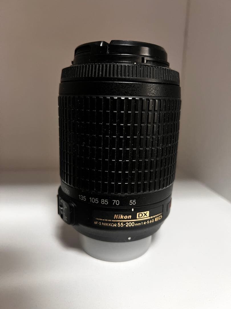 Nikon 55-200mm f4-5.6 VR ズームレンズ