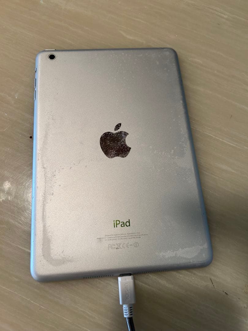 Apple iPad mini7.9インチシルバー 本体