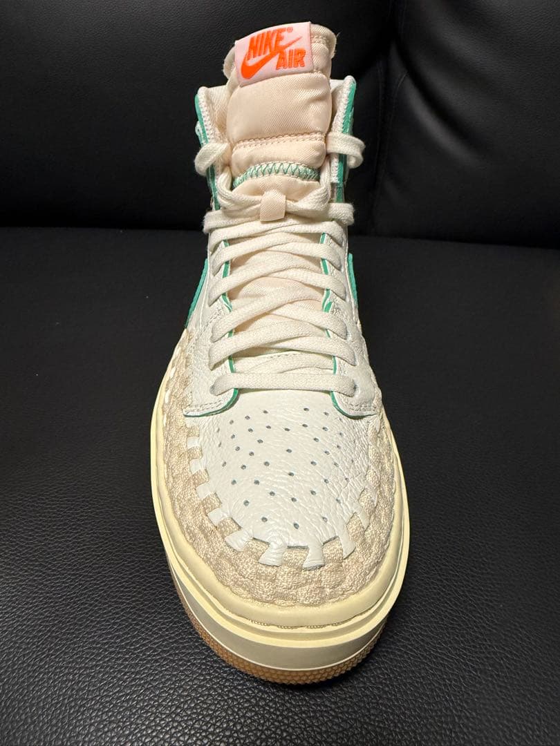 Nike Air Jordan 1 ハイカット スニーカー（残り25日）