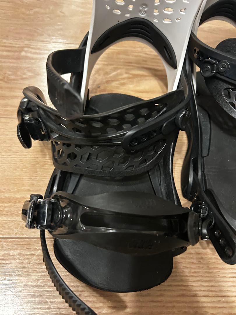 FLUX PR バインディング ビンディング スノーボード