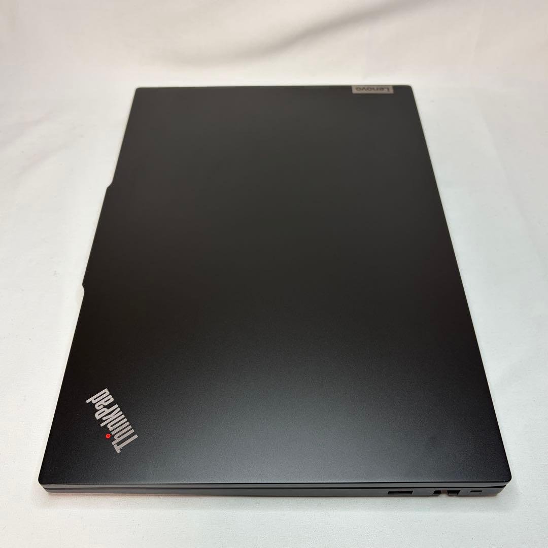 美品 ThinkPad E16 13世代 i5 16GB 16.0型 WUXGA